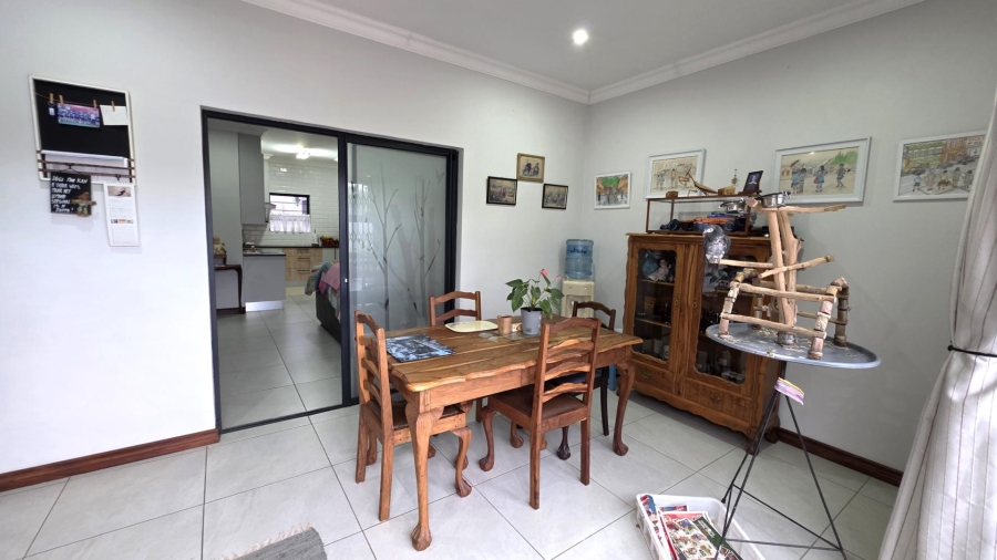 3 Bedroom Property for Sale in Melodie North West